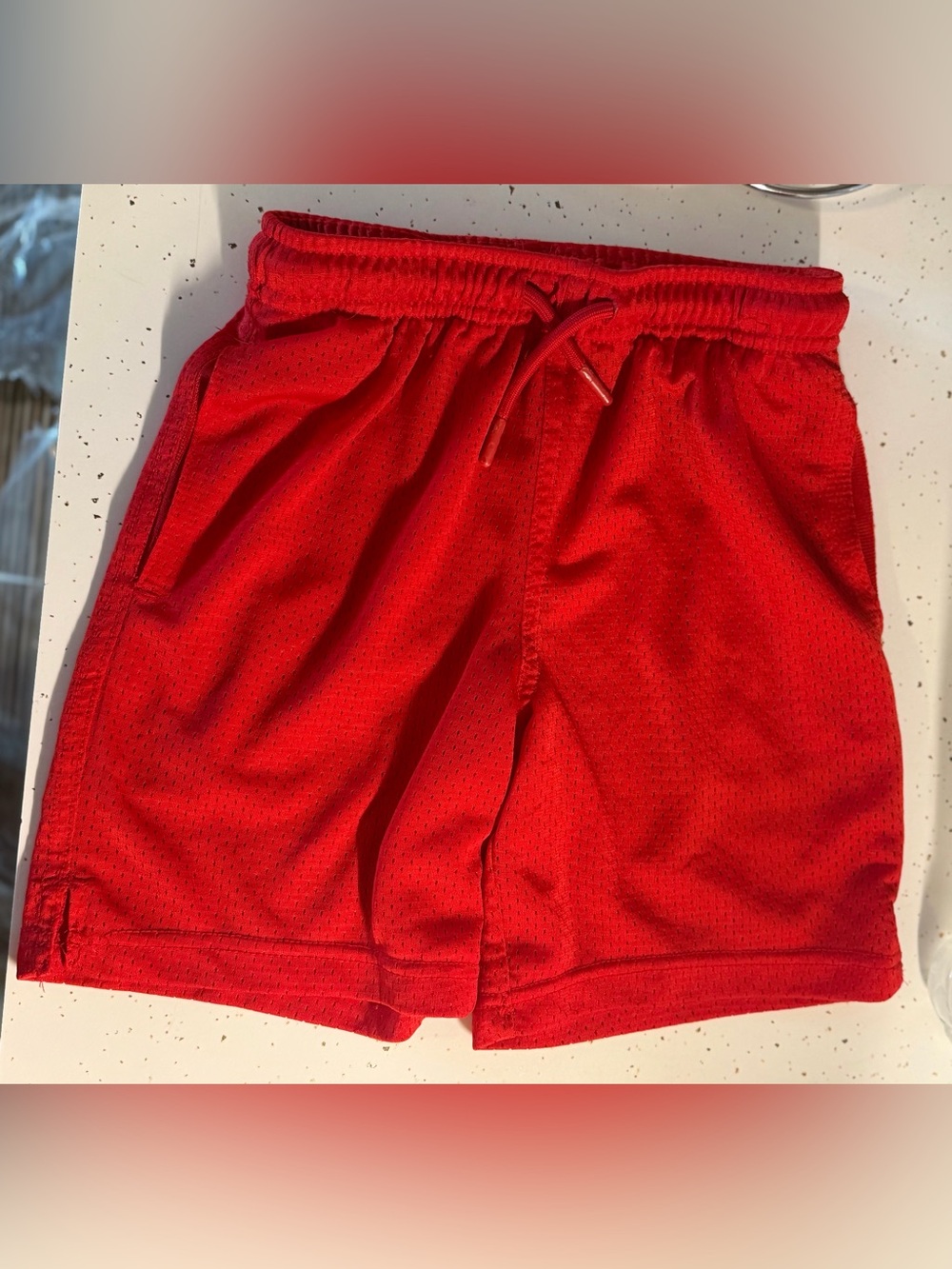 Athletic Works Red Mesh Athletic Shorts Boys’ Size: 6-7